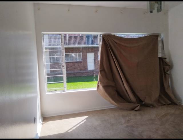 2 BEDROOM FLAT FOR SALE IN EDLEEN